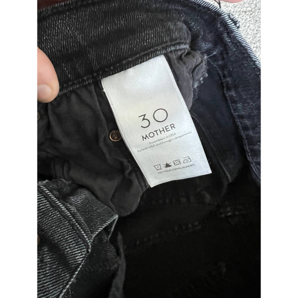 MOTHER The Weekender Fray Jeans - Picture 5 of 9